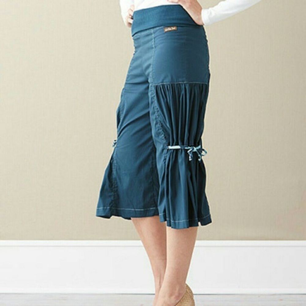 Matilda Jane Dark Teal Cropped Pants Womens Large